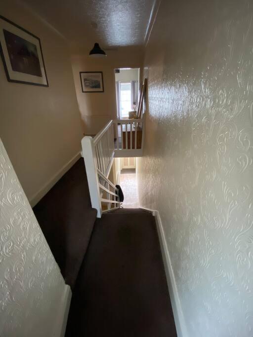 Digs Dre-Tremadog Apartment ภายนอก รูปภาพ