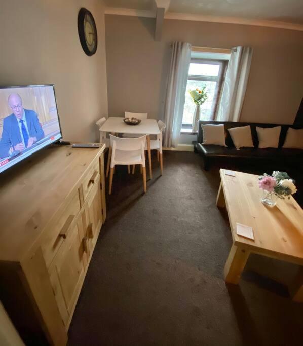 Digs Dre-Tremadog Apartment ภายนอก รูปภาพ